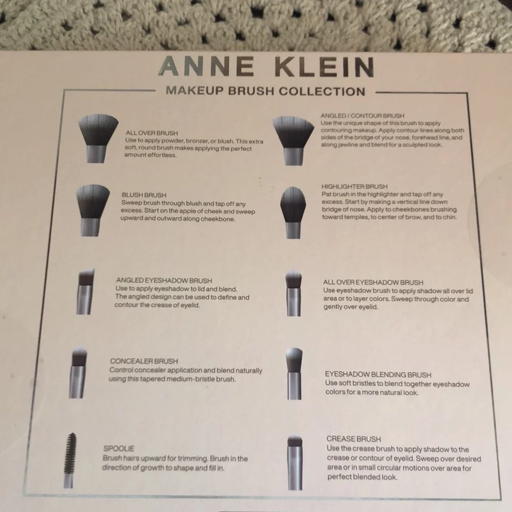 Anne Klein Makeup Brush Set